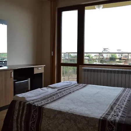 Hotel Family Saint George Sinemoretz